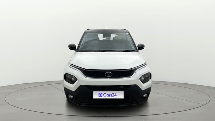 2024 Tata PUNCH CREATIVE  1.2 RTN DUAL TONE, Petrol, Manual, 11,600 km, Front