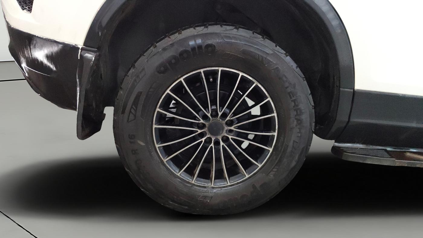 2019 Tata Harrier XM 2.0L KRYOTEC, Diesel, Manual, 1,21,599 km, Right Rear Wheel