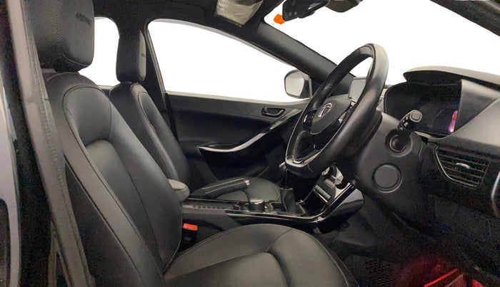 2023 Tata NEXON XZ PLUS LUX SUNROOF DARK DIESEL, Diesel, Manual, 38,714 km, Right Side Front Door Cabin