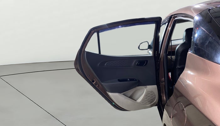 2022 Hyundai AURA S 1.2, CNG, Manual, 52,318 km, LHS Rear Door