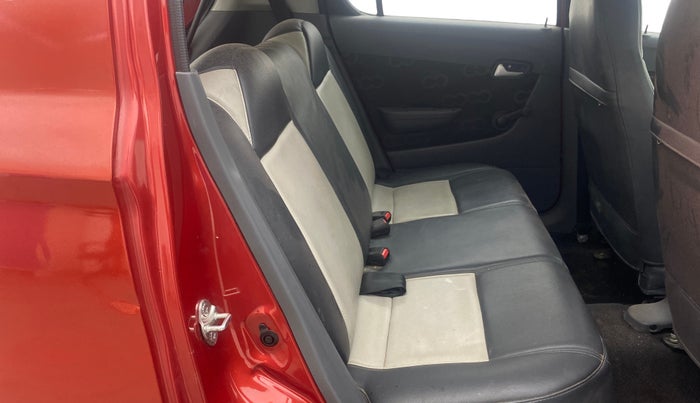 2015 Maruti Alto 800 LXI, Petrol, Manual, 61,808 km, Right Side Rear Door Cabin
