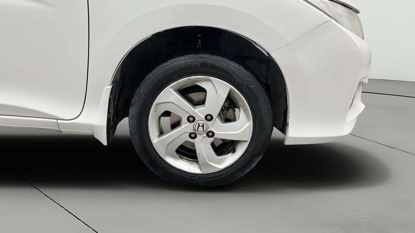 2015 Honda City 1.5L I-VTEC V MT, Petrol, Manual, 1,19,495 km, Right Front Wheel