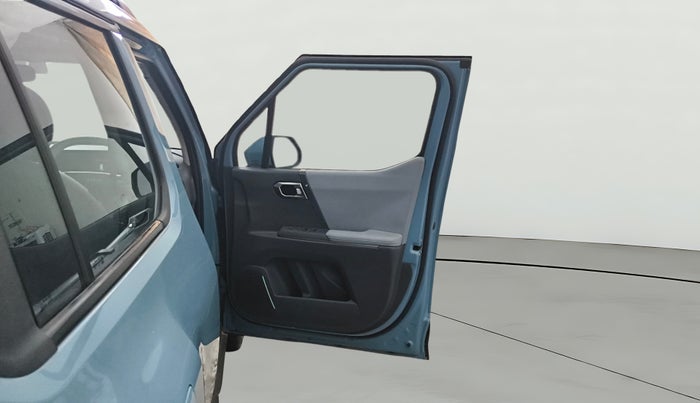 2025 KIA SYROS  HTX 1.0 Turbo 6MT, Petrol, Manual, 8,660 km, RHS Front Door