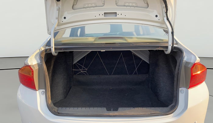 2016 Honda City 1.5L I-VTEC VX, Petrol, Manual, 94,730 km, Boot Open Zoomed View