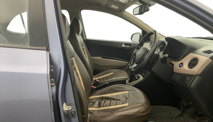 2015 Hyundai Xcent SX 1.2, Petrol, Manual, 68,665 km, Right Side Front Door Cabin