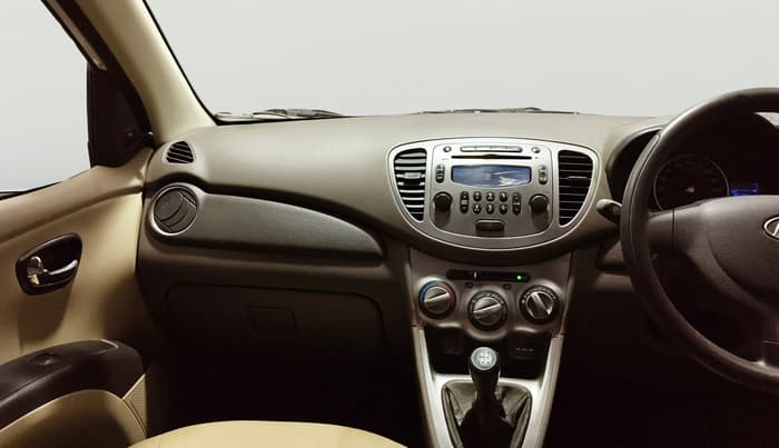 2014 Hyundai i10 SPORTZ 1.1, Petrol, Manual, 96,895 km, Air Conditioner
