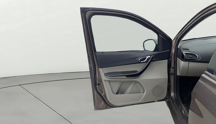 2019 Tata Tiago XZ PETROL, Petrol, Manual, 79,913 km, LHS Front Door