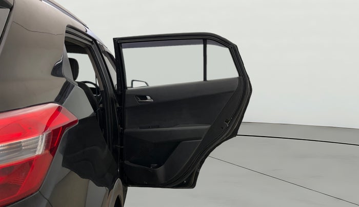 2016 Hyundai Creta SX PLUS AT 1.6 PETROL, Petrol, Automatic, 69,536 km, RHS Rear Door