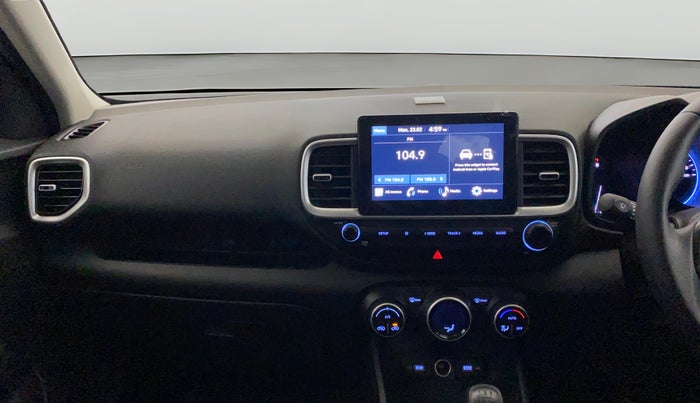 2021 Hyundai VENUE S+ 1.2, Petrol, Manual, 22,786 km, Air Conditioner