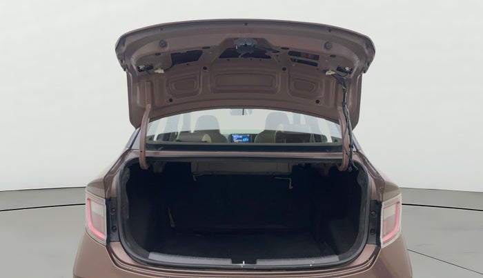 2020 Hyundai AURA S 1.2 AMT, Petrol, Automatic, 86,724 km, Boot Door Open