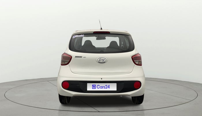 2018 Hyundai Grand i10 MAGNA 1.2 KAPPA VTVT, Petrol, Manual, 62,142 km, Back/Rear