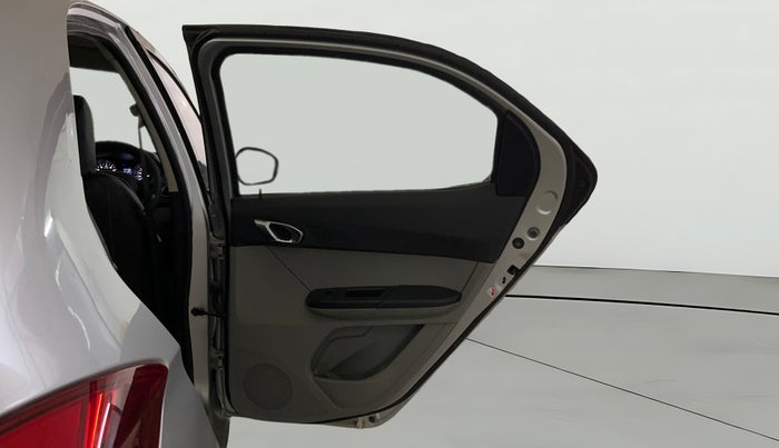 2019 Tata Tiago XZA PETROL, Petrol, Automatic, 90,063 km, RHS Rear Door