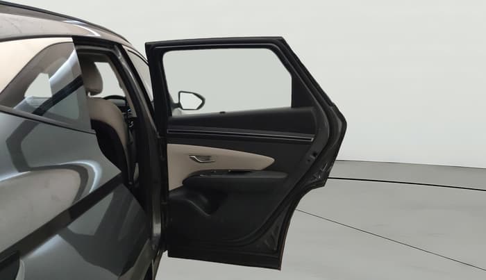 2024 Hyundai Tucson SIGNATURE 2.0 AT PETROL, Petrol, Automatic, 31,495 km, RHS Rear Door