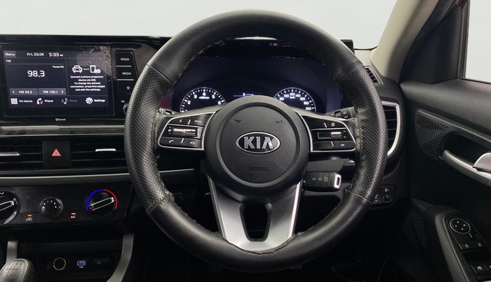 2021 KIA SELTOS HTK 1.5 PETROL, Petrol, Manual, 1,27,599 km, Steering Wheel Close Up