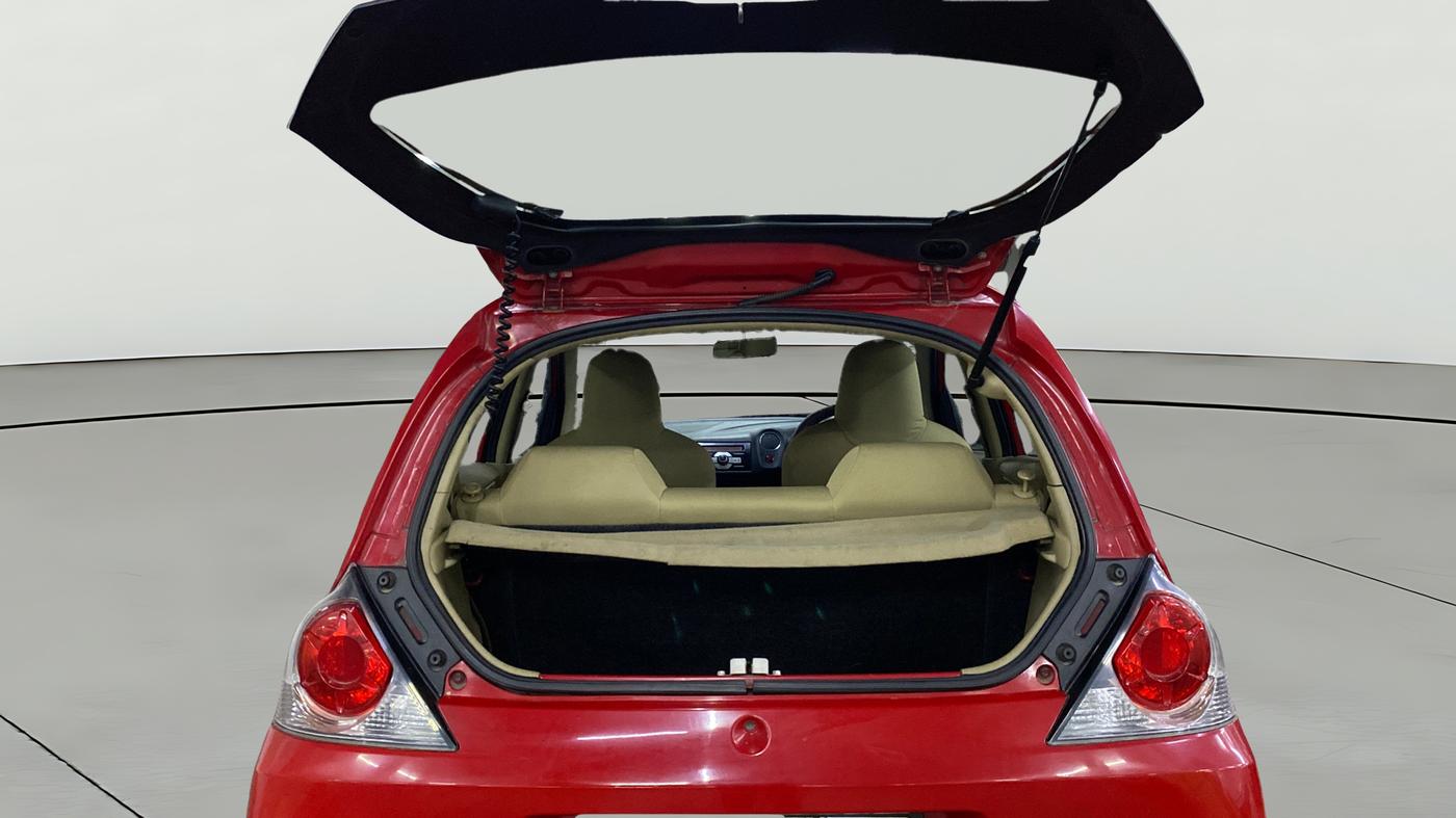 2015 Honda Brio S MT, Petrol, Manual, 61,811 km, Boot Open Zoomed View