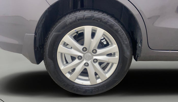 2016 Maruti Ertiga ZXI, Petrol, Manual, 86,019 km, Right Rear Wheel