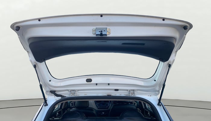 2019 Hyundai Elite i20 MAGNA PLUS 1.2, Petrol, Manual, 66,231 km, Boot Door Open