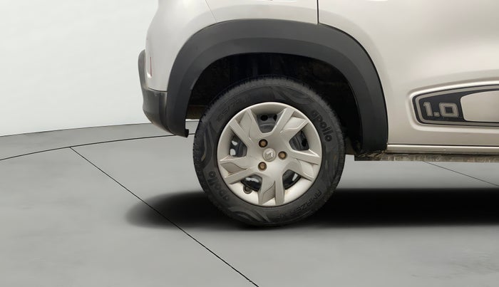2020 Renault Kwid RXT 1.0 AMT (O), Petrol, Automatic, 36,046 km, Right Rear Wheel