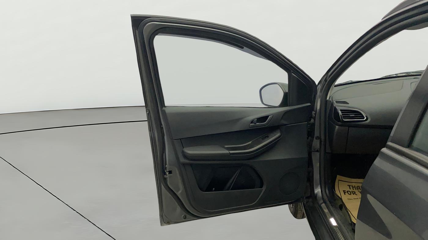 2024 Tata TIAGO NRG  NRG XZA CNG, CNG, Automatic, 16,952 km, LHS Front Door
