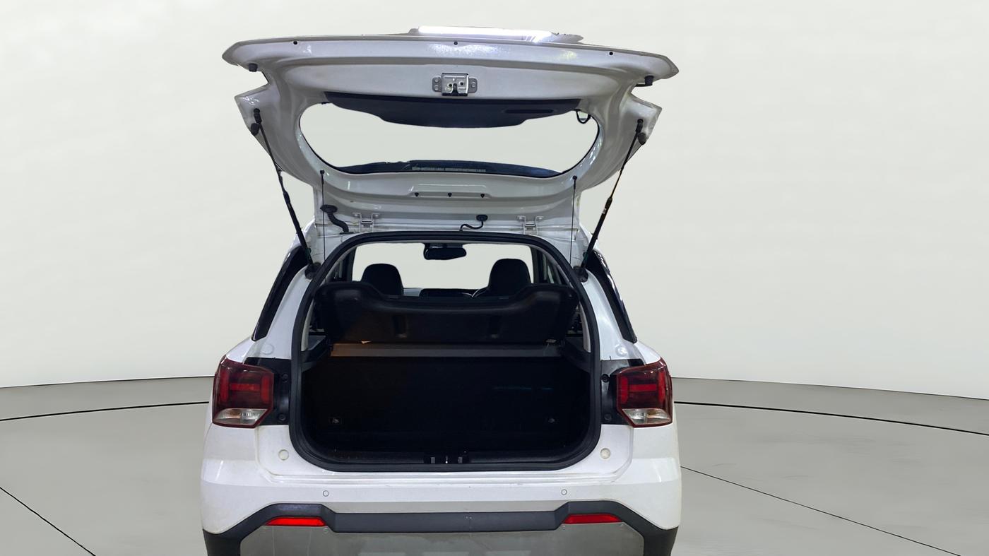 2025 Hyundai EXTER SX(O) CONNECT 1.2 AMT, Petrol, Automatic, 8,069 km, Boot Door Open