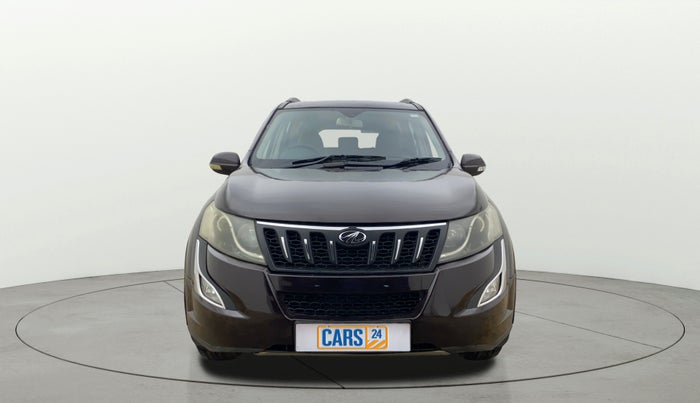 2017 Mahindra XUV500 W10, Diesel, Manual, 83,342 km, Front
