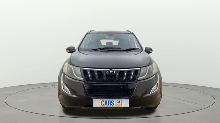 2017 Mahindra XUV500 W10, Diesel, Manual, 84,001 km, Front