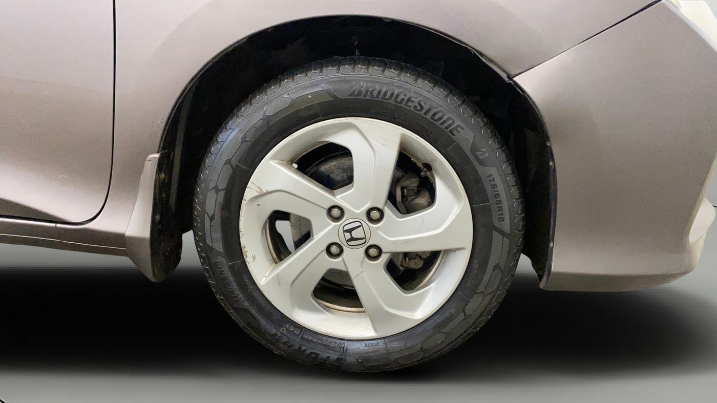 2015 Honda City 1.5L I-VTEC VX CVT, Petrol, Automatic, 92,826 km, Right Front Wheel