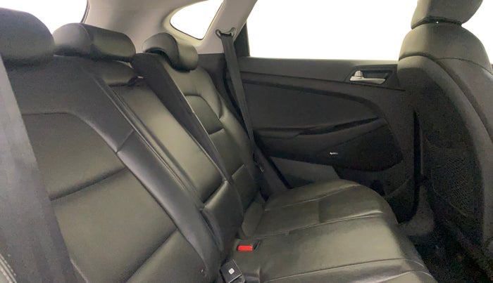 2020 Hyundai Tucson GLS 2WD AT PETROL, Petrol, Automatic, 28,663 km, Right Side Rear Door Cabin