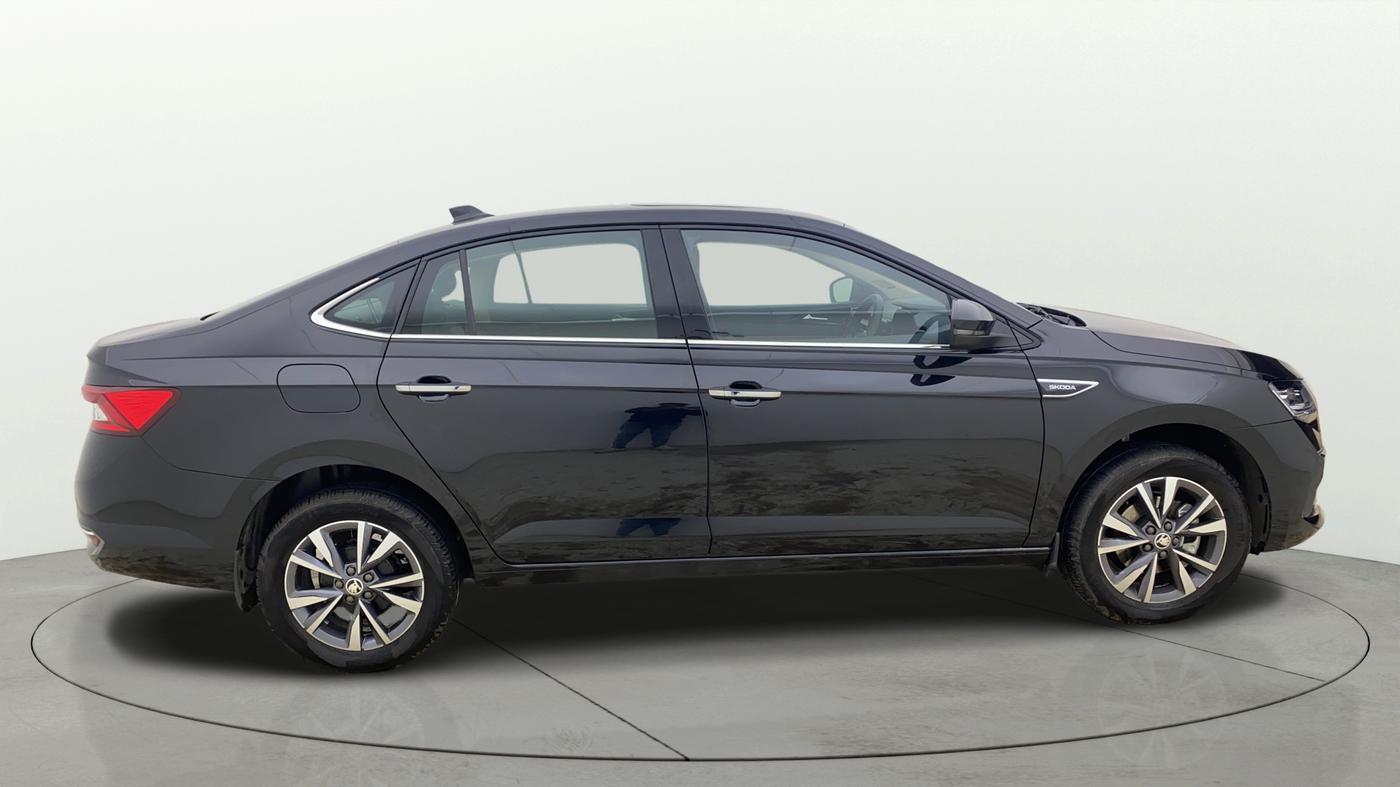 2025 Skoda SLAVIA Prestige 1.0L TSI AT, Petrol, Automatic, 2,570 km, Right Side View