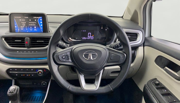 2023 Tata ALTROZ XZ PLUS SUNROOF CNG, CNG, Manual, 37,727 km, Steering Wheel Close Up