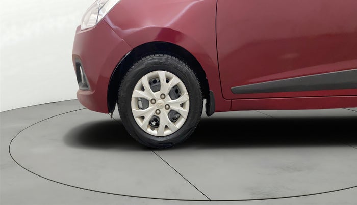 2016 Hyundai Grand i10 SPORTZ 1.2 KAPPA VTVT, Petrol, Manual, 22,003 km, Left Front Wheel