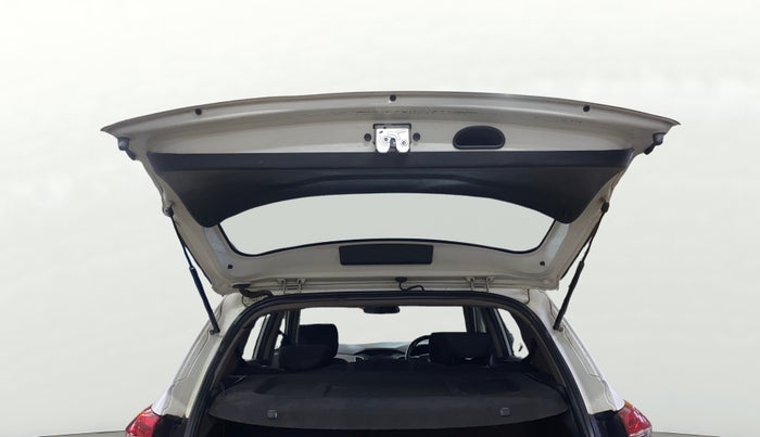 2016 Hyundai Creta SX PLUS 1.6 PETROL, Petrol, Manual, 79,599 km, Boot Door Open