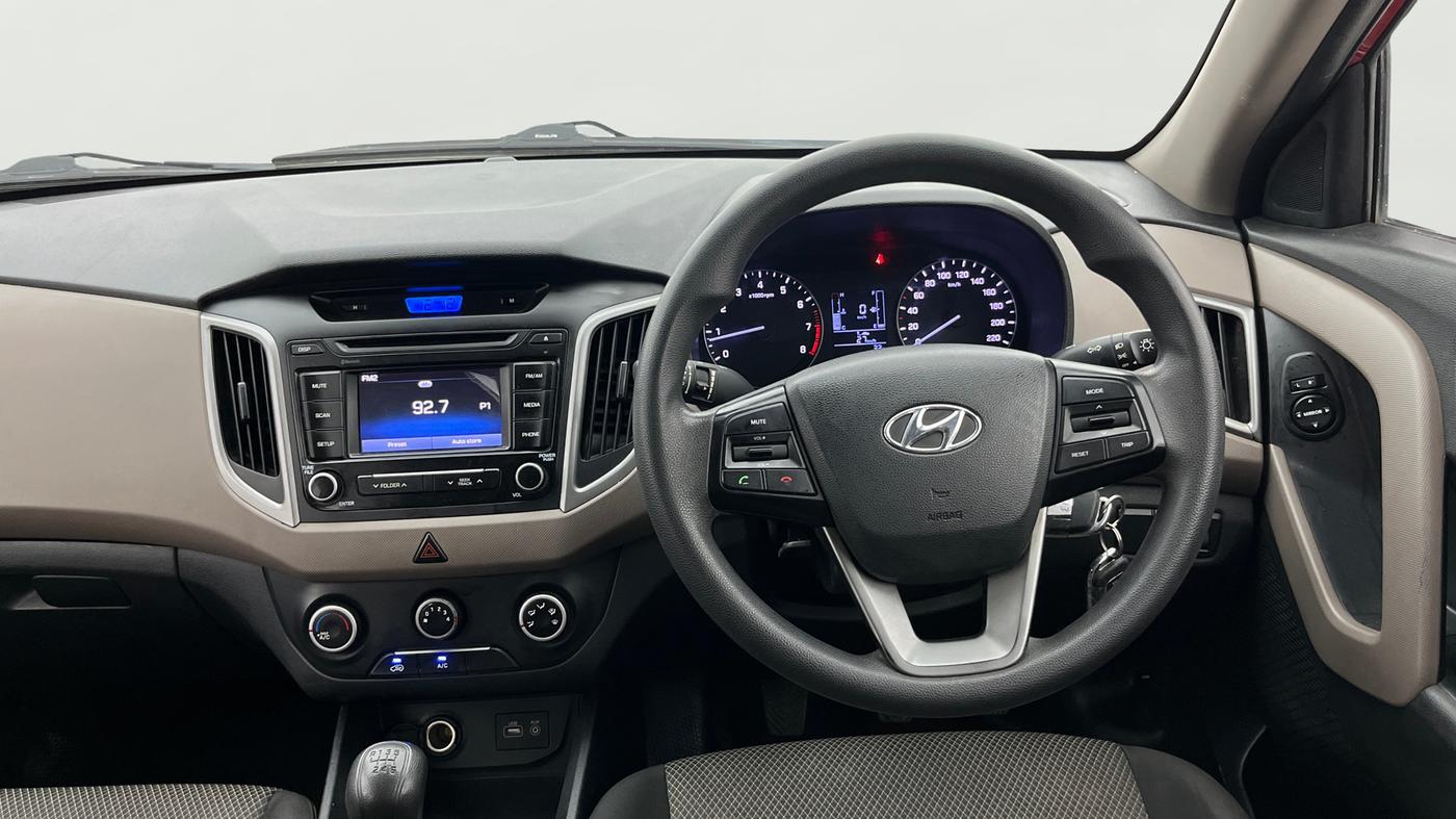 2017 Hyundai Creta E PLUS 1.6 PETROL, Petrol, Manual, 97,204 km, Steering Wheel Close Up