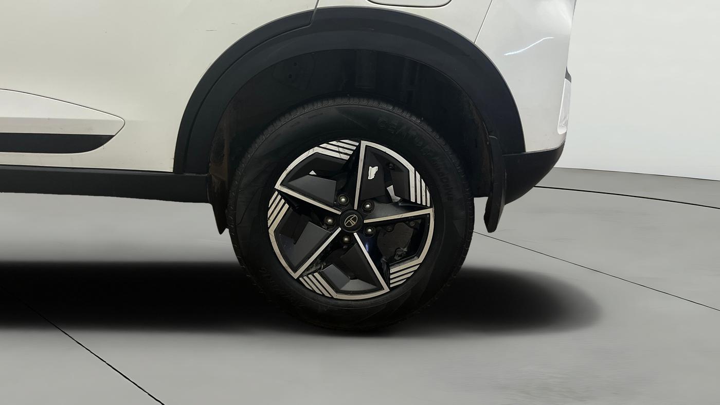 2023 Tata NEXON CREATIVE+ AMT 1.2 PETROL, Petrol, Automatic, 56,953 km, Left Rear Wheel