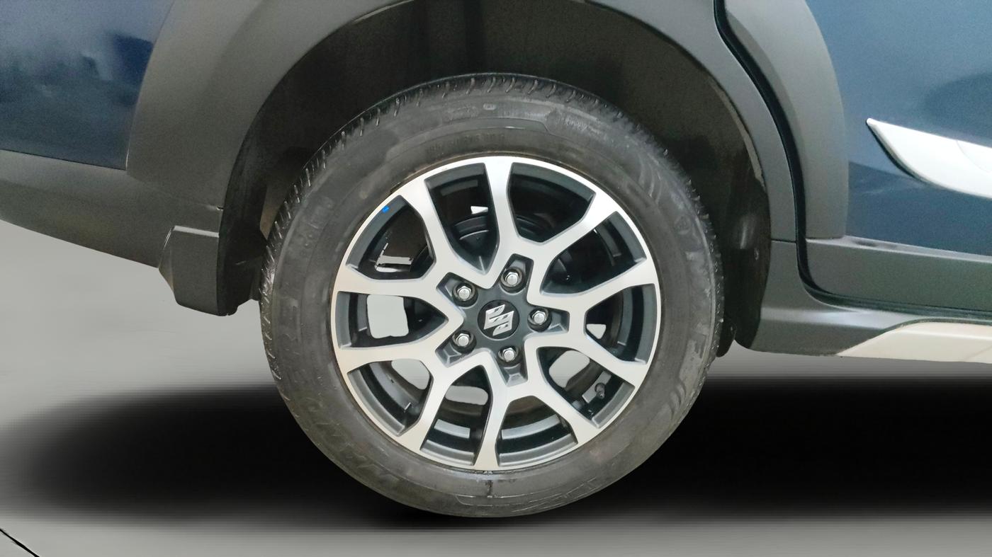2022 Maruti XL6 ZETA MT, Petrol, Manual, 18,459 km, Right Rear Wheel