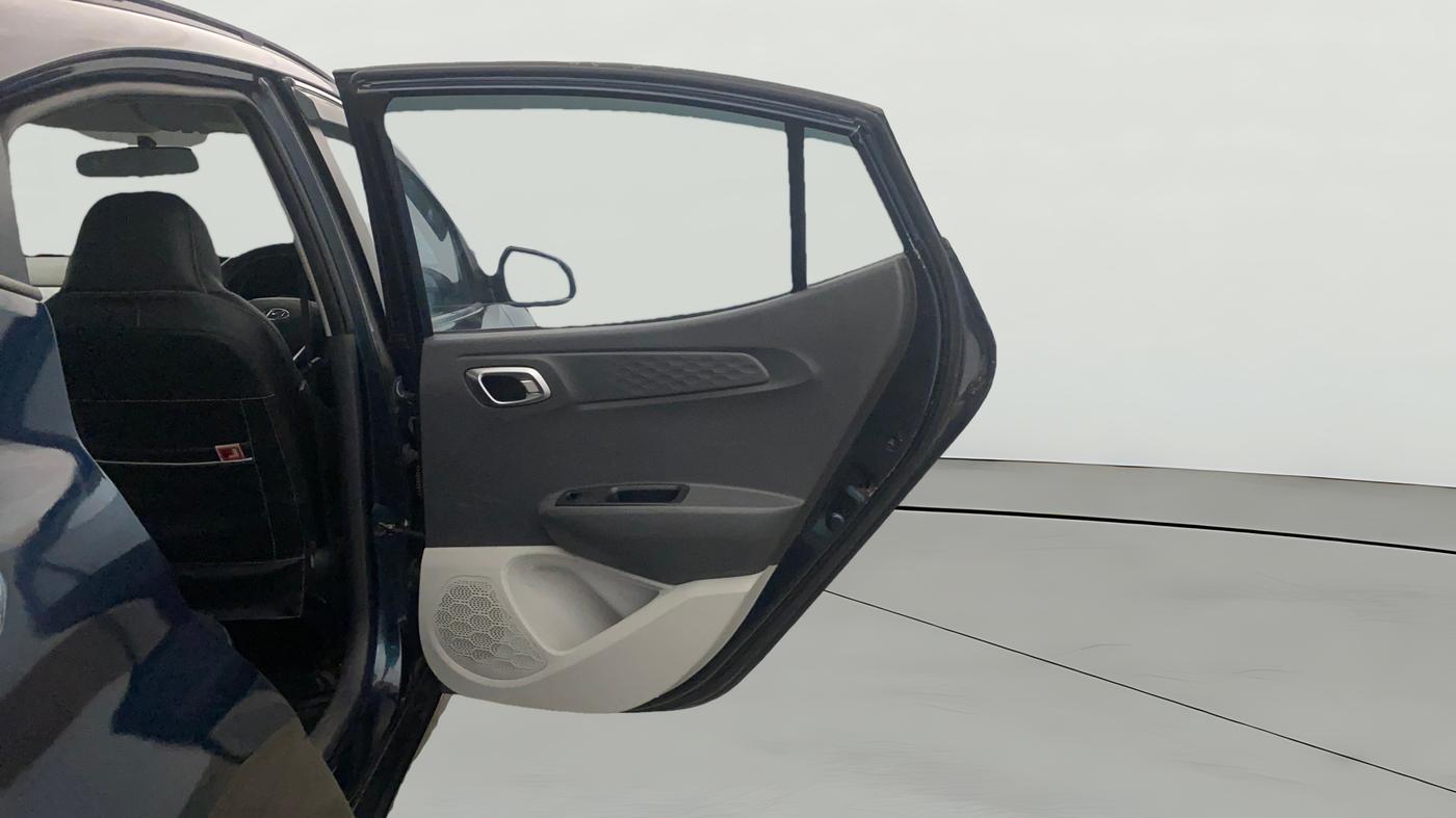 2020 Hyundai GRAND I10 NIOS SPORTZ AMT 1.2 KAPPA VTVT, Petrol, Automatic, 68,888 km, RHS Rear Door