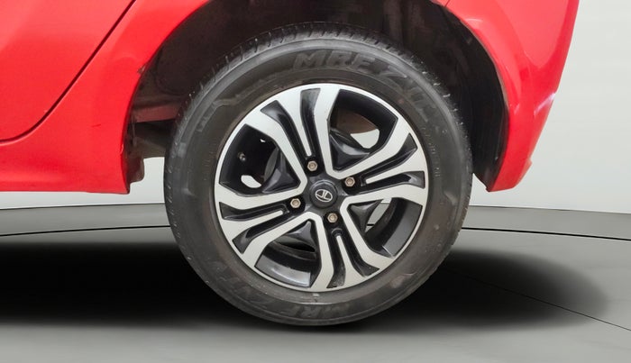 2024 Tata Tiago XTA PETROL, Petrol, Automatic, 35,199 km, Left Rear Wheel