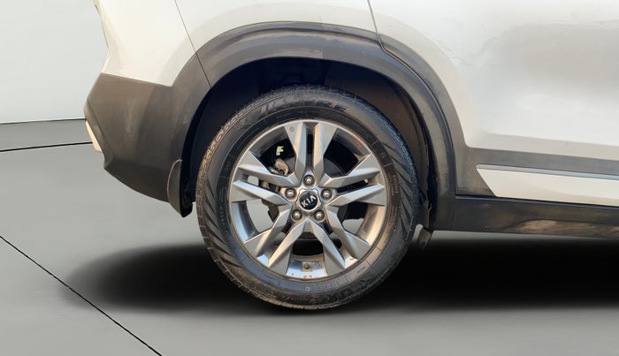 2020 KIA SELTOS HTX 1.5 PETROL, Petrol, Manual, 76,020 km, Right Rear Wheel