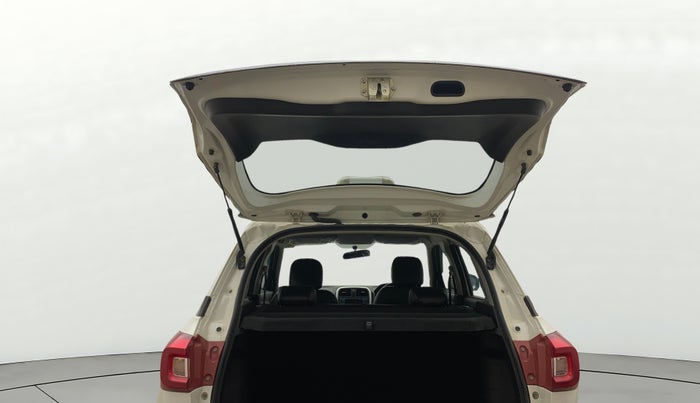 2020 Maruti Vitara Brezza VXI AT SHVS, Petrol, Automatic, 46,006 km, Boot Door Open