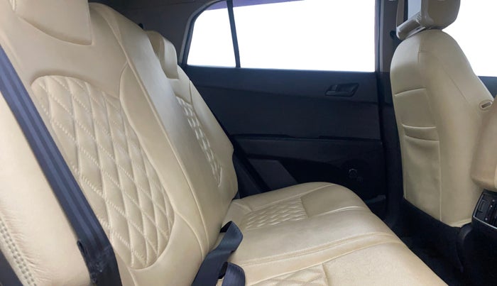 2017 Hyundai Creta E PLUS 1.6 PETROL, Petrol, Manual, 80,850 km, Right Side Rear Door Cabin