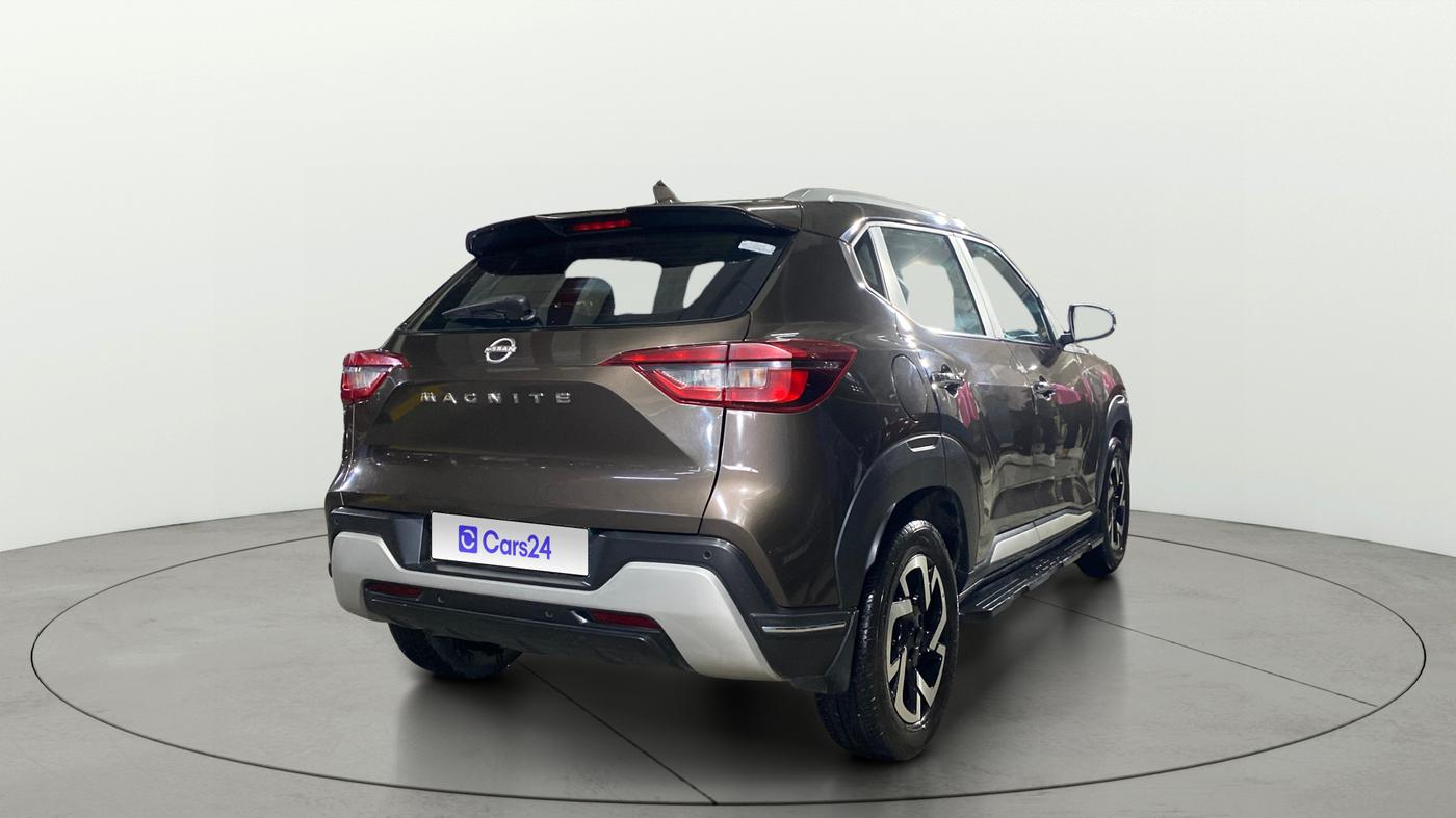 2022 Nissan MAGNITE XV MT, Petrol, Manual, 13,121 km, Right Back Diagonal