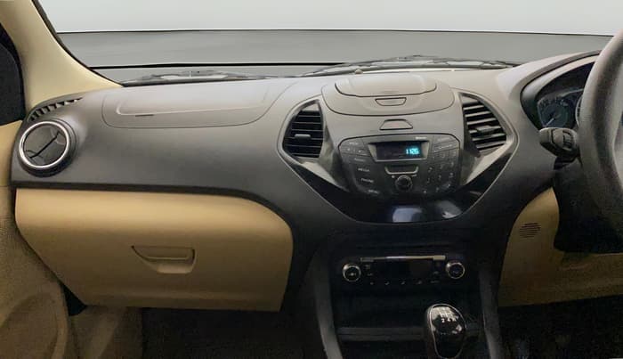 2015 Ford Figo Aspire TITANIUM 1.2 PETROL, Petrol, Manual, 99,650 km, Air Conditioner