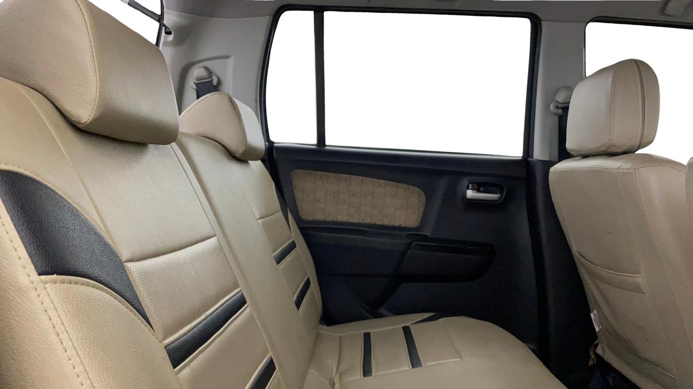 2018 Maruti Wagon R 1.0 VXI, Petrol, Manual, 48,523 km, Right Side Rear Door Cabin