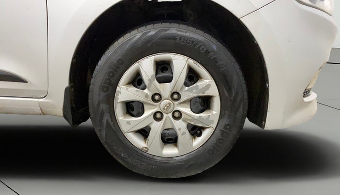 2016 Hyundai Elite i20 SPORTZ 1.2, Petrol, Manual, 80,245 km, Right Front Wheel