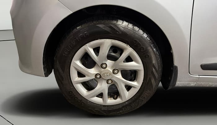 2019 Hyundai Grand i10 SPORTZ 1.2 KAPPA VTVT, Petrol, Manual, 43,512 km, Left Front Wheel