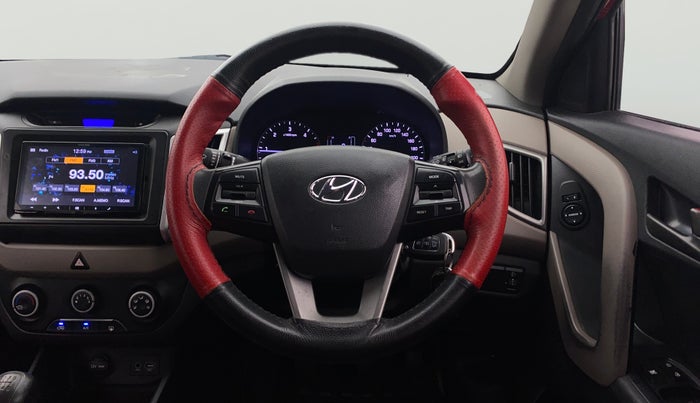 2017 Hyundai Creta S PLUS 1.4 DIESEL, Diesel, Manual, 1,21,715 km, Steering Wheel Close Up