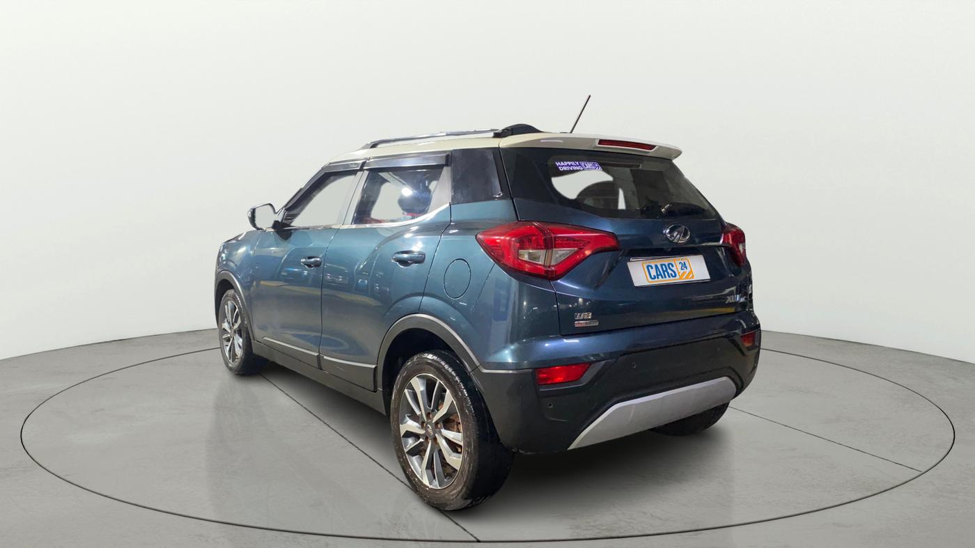 2021 Mahindra XUV300 W8 (O) 1.5 DIESEL AMT DUAL TONE, Diesel, Automatic, 43,432 km, Left Back Diagonal