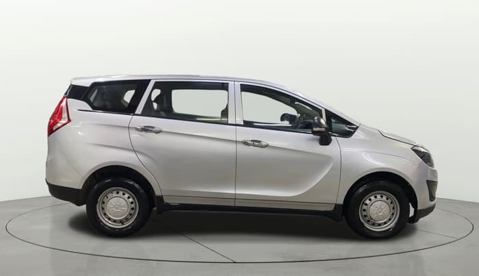 2018 Mahindra MARAZZO M2 7STR, Diesel, Manual, 1,04,829 km, Right Side View