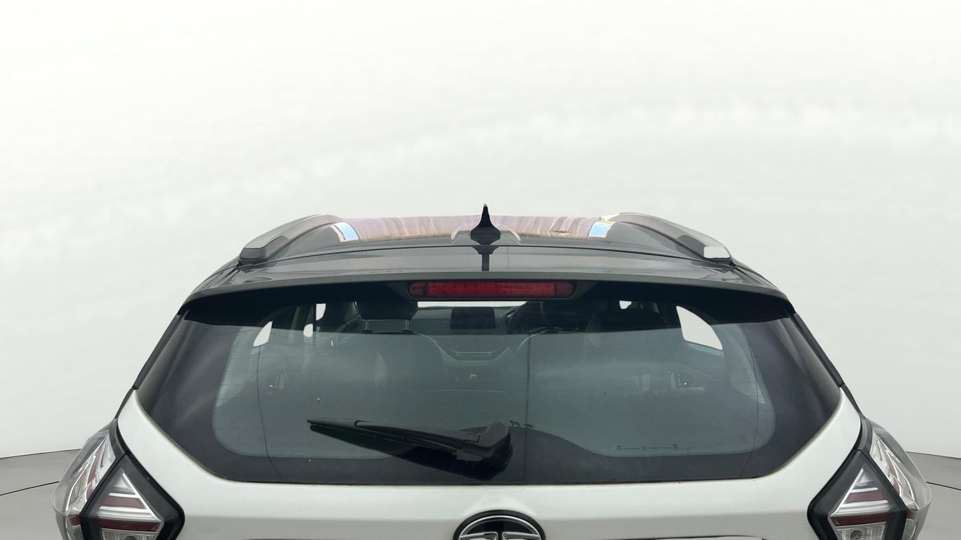 2020 Tata NEXON XZ PLUS PETROL SUNROOF, Petrol, Manual, 1,05,495 km, Rear Windshield