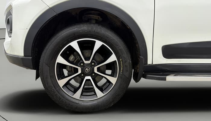2020 Tata NEXON XZ PLUS PETROL, Petrol, Manual, 26,718 km, Left Front Wheel